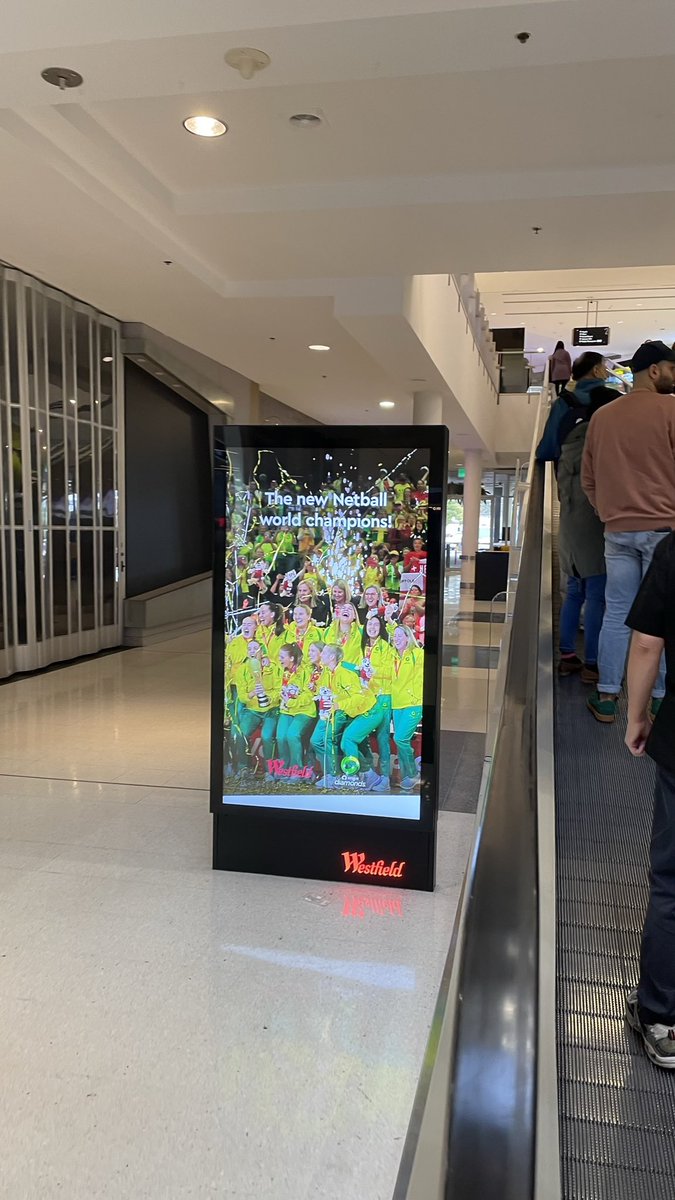 ashfriedland's tweet photo. @Avatar5991 @conciergemaree @AussieDiamonds @NetballWorldCup Saw one at Southland too! https://t.co/bQOKPh1mko