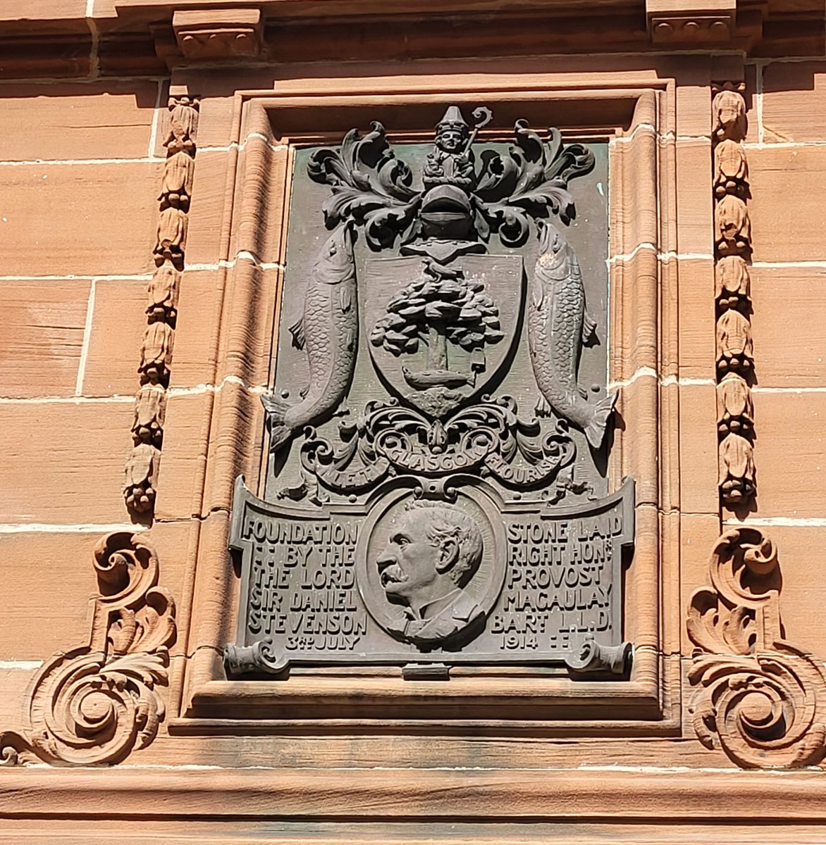 GerryHassan's tweet photo. Govanhill Baths on Calder Street in the heart of Glasgow's Southside progresses in its refurb &amp; eventual reopening. A totem &amp; resource of all that is good in community self-organisation &amp; resilience it will be great to see it reopen fully in the near-future. HT @GovanhillBaths https://t.co/zVEZIaPuBM