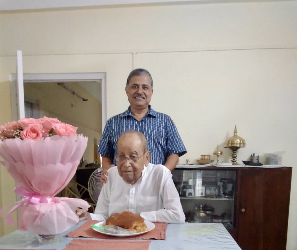 Celebrating 🥳 Pita’s (Dad) 95th 🎂 Birthday; Happy Birthday &amp; Many Many returns of the day..