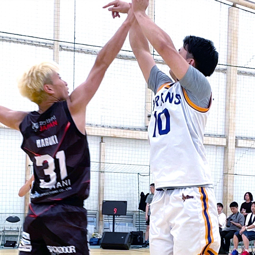 Trians_Official's tweet photo. 3x3UNITED Central Area KOBE DPRO Round🏀
本戦　結果報告！

＜GAME#3＞
TRIANS　VS　KYOTO BB
　【11】-【18】

#TRIANS #トライアンズ #3x3UNITED #Kkobe_dpro_exe #3x3 #basketball https://t.co/XWEs6eZFVa