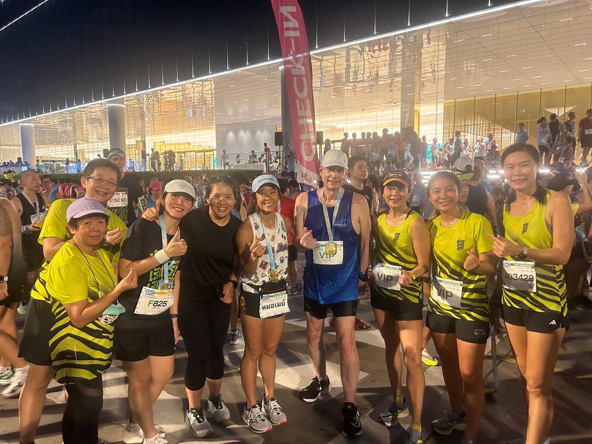 A thrill & honor to join yesterday’s “Run for Mom” @QSNCC! It was a superb race with Governor @chadchart_trip & many friends. I hope Her Majesty Queen Sirikit the Queen Mother had a wonderful birthday & sending her & all Thailand’s mothers very best wishes!