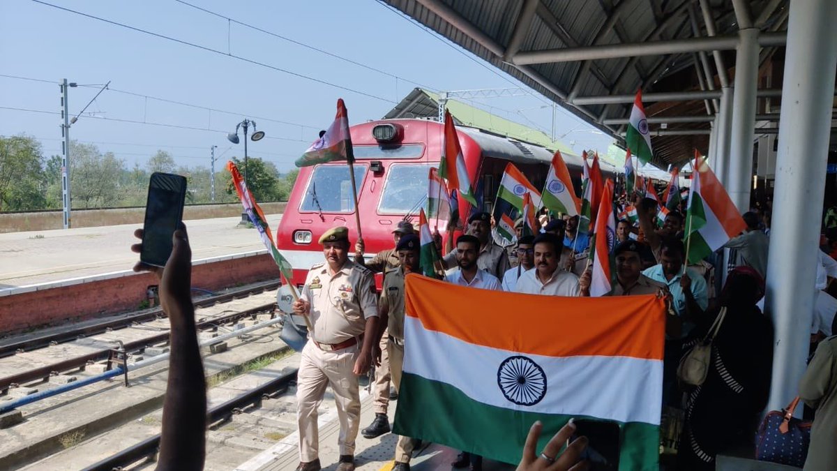 Northern Railway tweet media