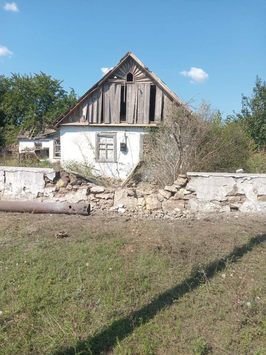 OlenaHalushka's tweet image. Today russians murdered a small baby and three adults in Shyroka Balka, and two more people in Stanislav of the Kherson region. russian terrorism has no breaks or weekends
Photo: president's office