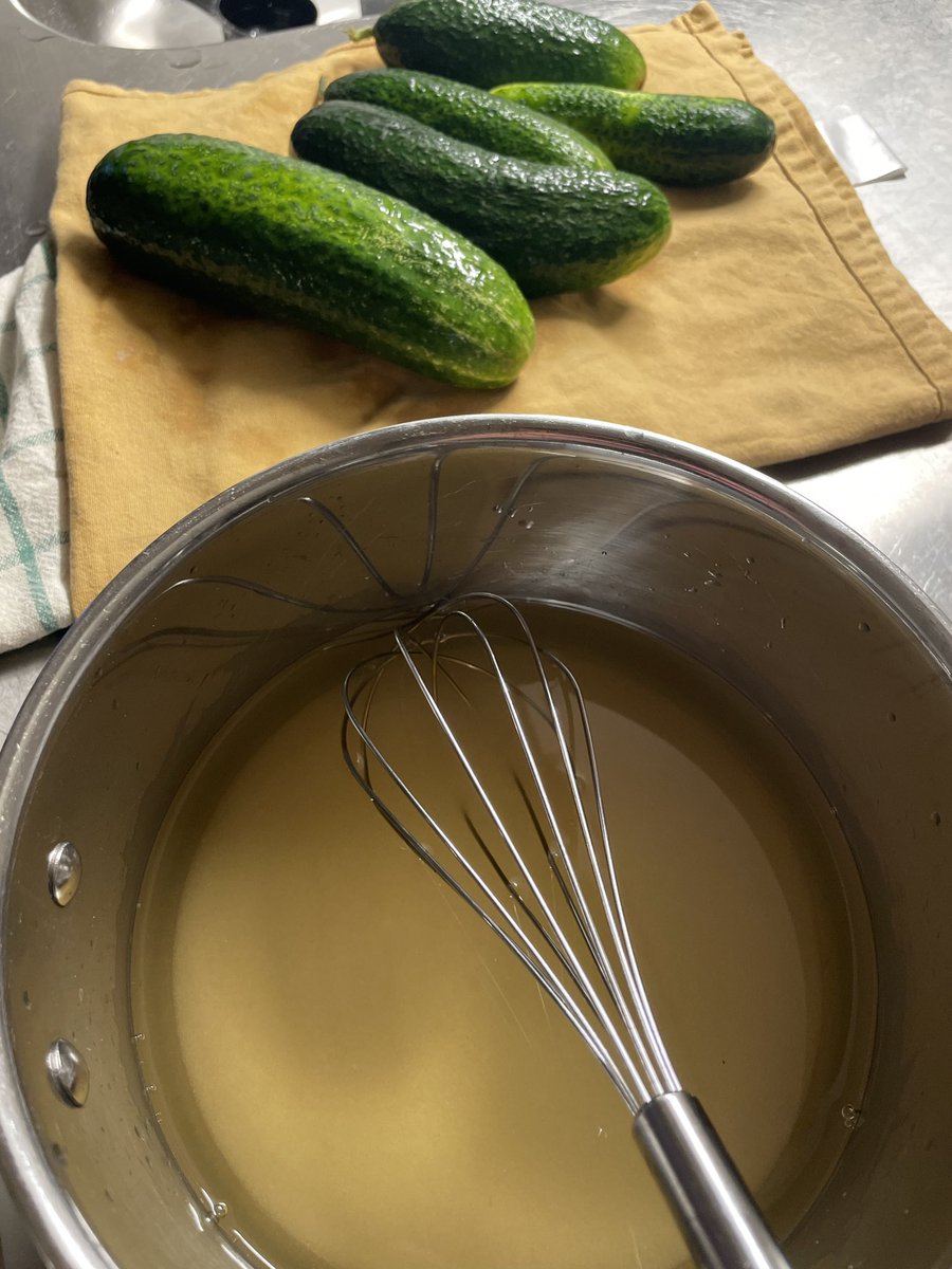 Dahl mf Jones tweet media