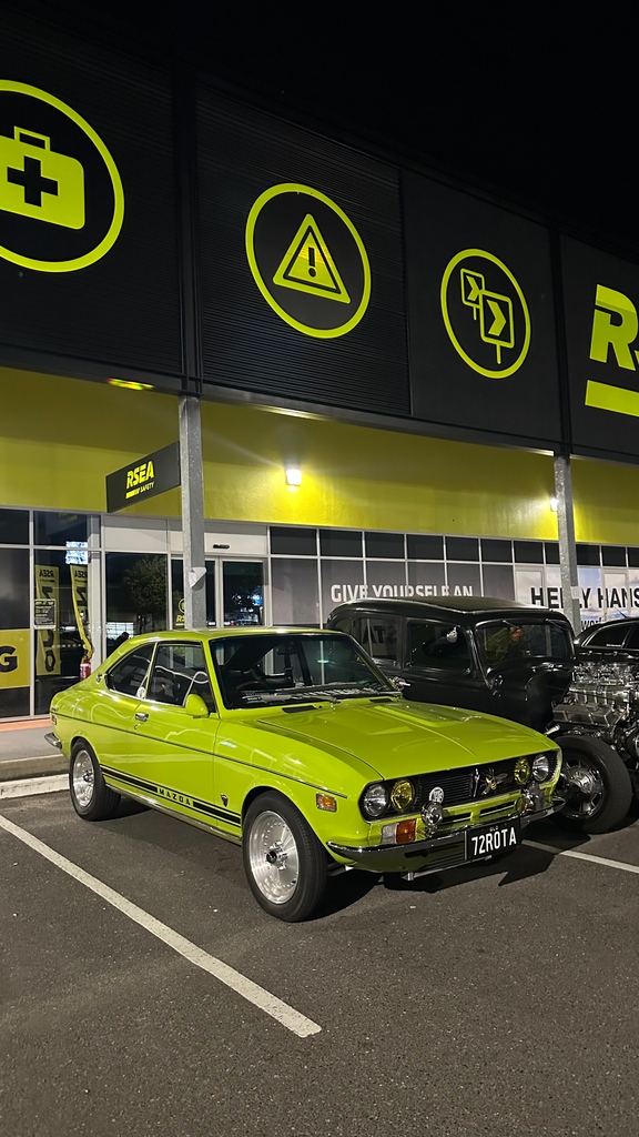 Auto_One_Browns's tweet image. Now look at this Rotary 🔥🔥🔥 1972 MAZDA RX2 COUPE
next to this beast CHEVROLET MASTER 🔥🔥🔥

#Rotary #RX2 #Mazdarx2 #Master #Chevrolet #ChevroletMaster