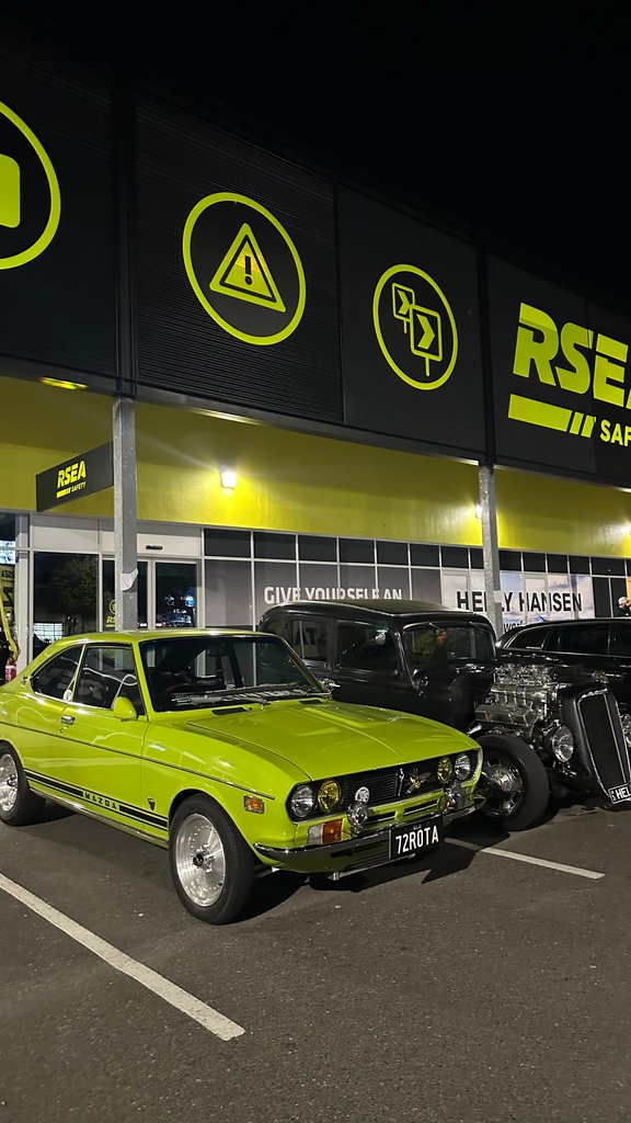 Auto_One_Browns's tweet image. Now look at this Rotary 🔥🔥🔥 1972 MAZDA RX2 COUPE
next to this beast CHEVROLET MASTER 🔥🔥🔥

#Rotary #RX2 #Mazdarx2 #Master #Chevrolet #ChevroletMaster