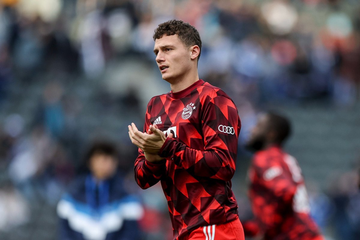 MUSCCI225's tweet photo. 🔴📰 | Le Bayern Munich a rejeté une première offre de Manchester United pour Benjamin Pavard, mais Liverpool est également intéressé par le joueur - il est sur leur liste depuis le début de l'été. 
[ @BILD_Sport ]

#MUSCCI🇨🇮 https://t.co/6Z3jYvyf1M