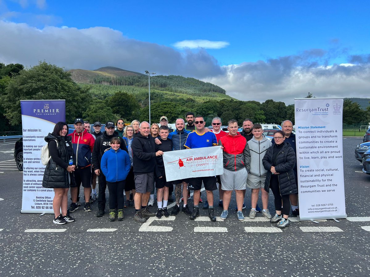 Premier Taxi Company staff and @ResurgamTrust volunteers before their sponsored ascent of Slieve Donard. All in aid of @AirAmbulanceNI #socialenterprise