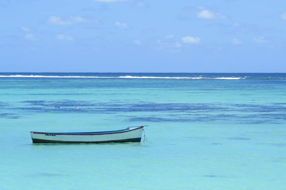 MauritiusGuide's tweet photo. Sunday in Mauritius be like 
#SundayMorning https://t.co/4ylrSFDYxv