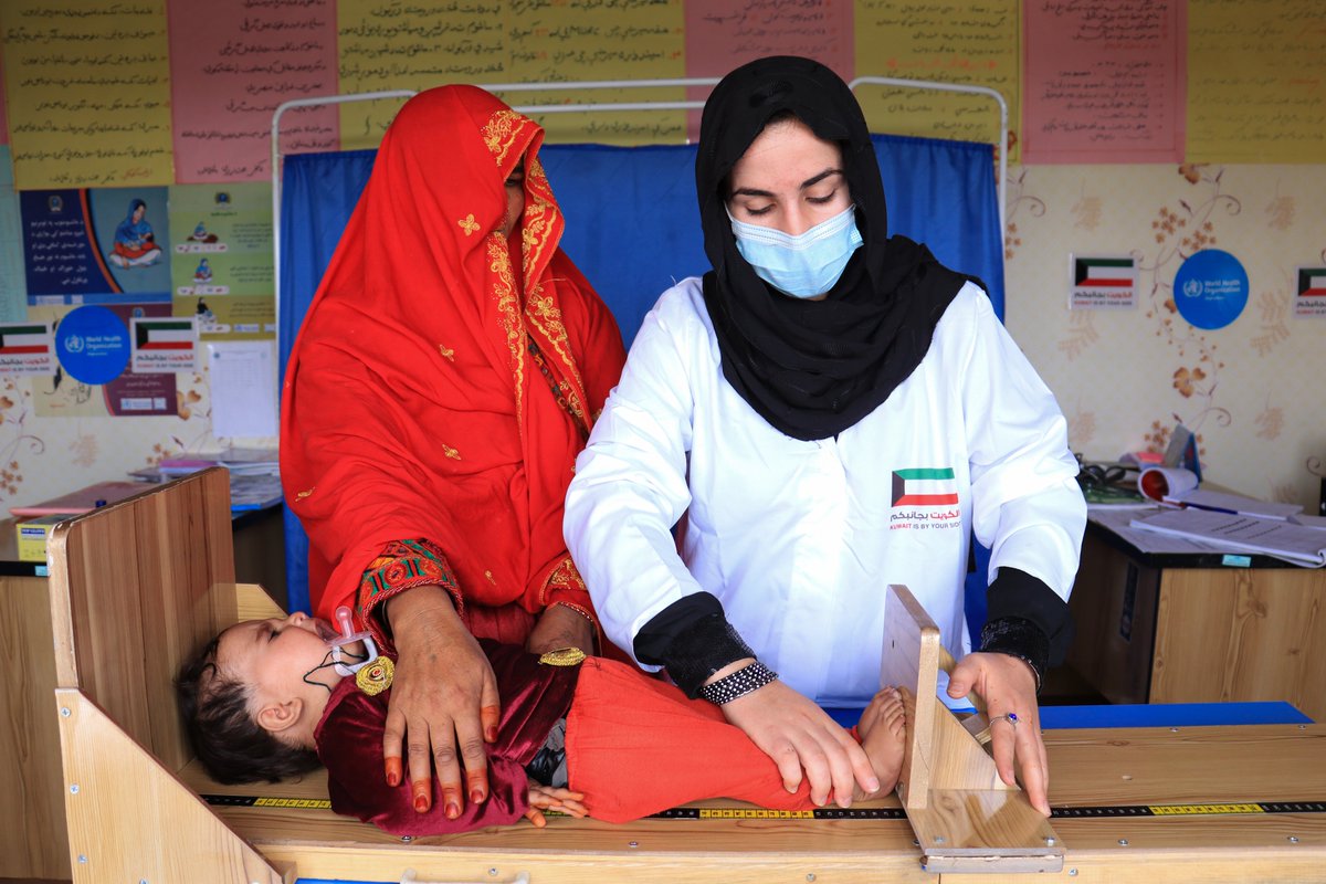 WHOAfghanistan's tweet photo. Many thanks to #Kuwait's generous funding which has continued @WHO's support for primary healthcare in 23 facilities located in #Ghazni & #Paktya provinces of #Afghanistan.
@MOFAKuwait
@KuwaitMissionUN
@KUWAIT_MOH
@kuna_ar
@kuna_en
@WHOEMRO
@UNAMAnews
@unafghanistan
@UNinKuwait https://t.co/NT2D9pKmcO