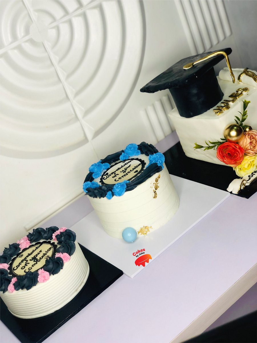 thereeljules's tweet photo. I made my convocation cake. π₯Ίπ₯°ππ
#FUNAAB30thConvocation
@cakesbyjules https://t.co/7dBIRLK0Nv