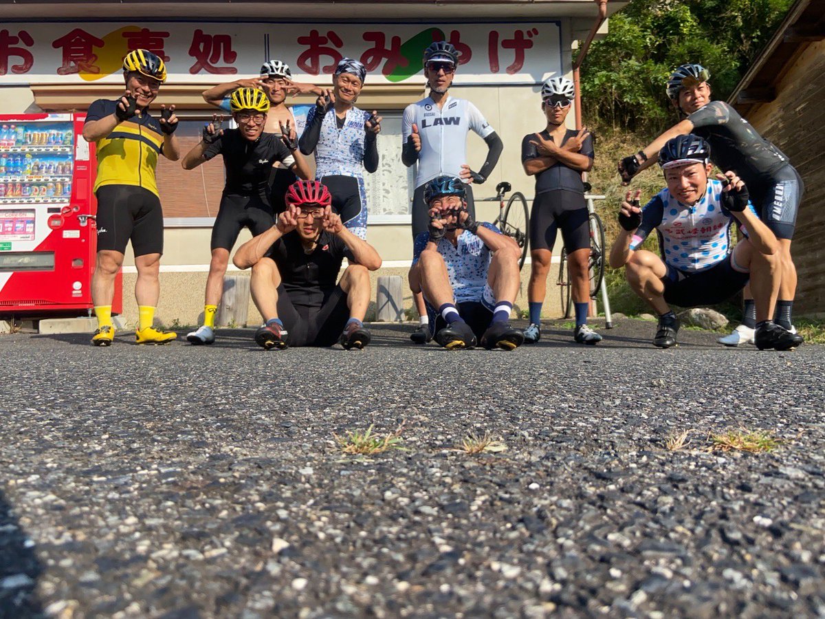 officialTNMN's tweet photo. 8月13日の多武峰朝練
お盆休みということで、帰省したメンバーの参加を楽しみにしていましたが…
都合が悪かったようで

でも帰省してないけどご無沙汰のメンバーの参加に"毛深い"山の仲間たちも大歓迎でした https://t.co/zyH0Ufhazi