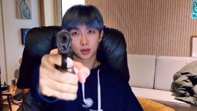 now which one of y’all is a bts member and how many of you are on here