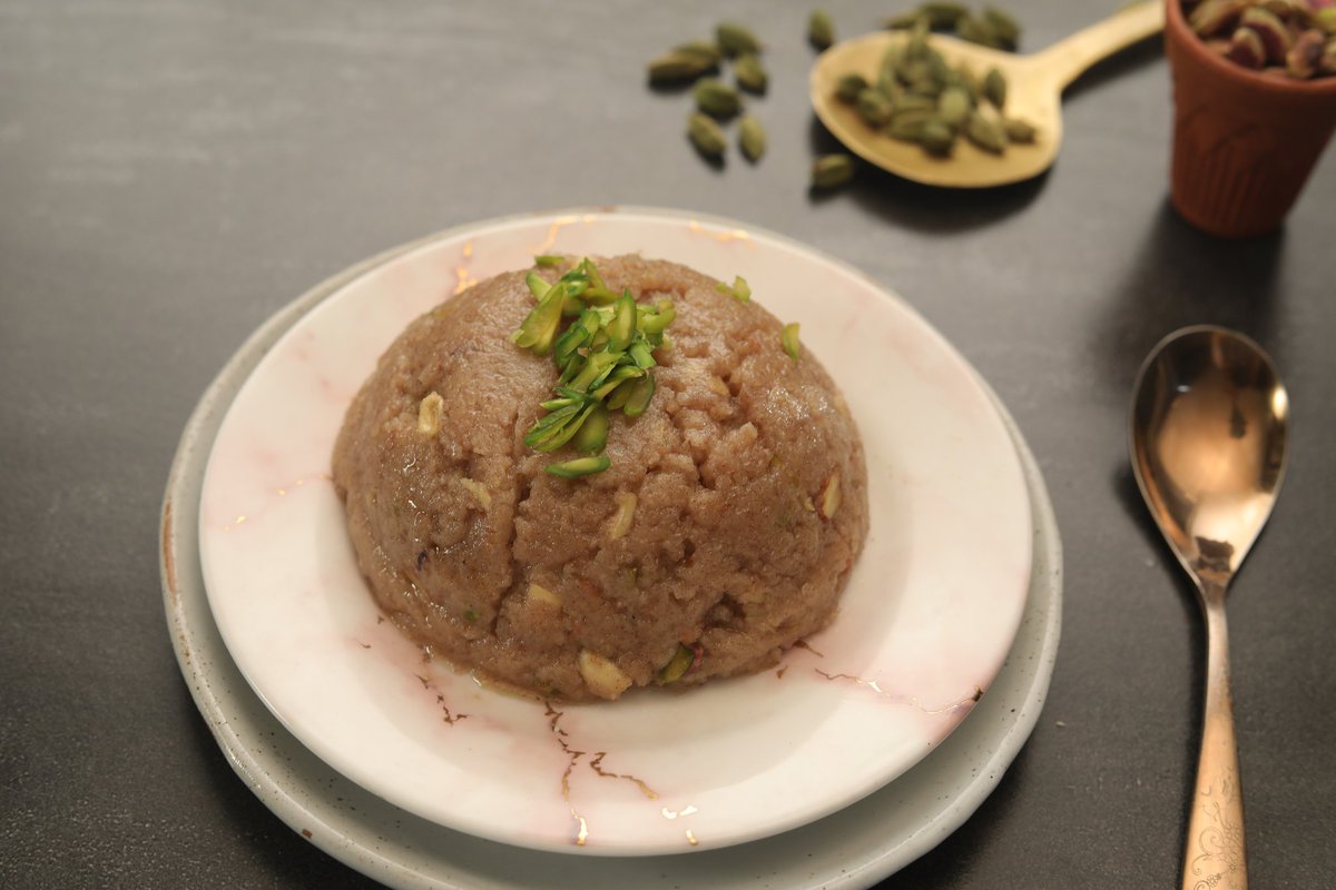 SanjeevKapoor's tweet photo. Click on the link below to check out all Millet Recipes :
https://t.co/BEk38nNxU8
#MilletKhazana #SanjeevKapoor
#365DaysOfMillets #MilletwithSK #ThisYearMillets #YearOfMillets #WorldOnMillets #IndiaOnMillets #IYOM2023 #Millet #milletrecipes https://t.co/MneGtjOCsr