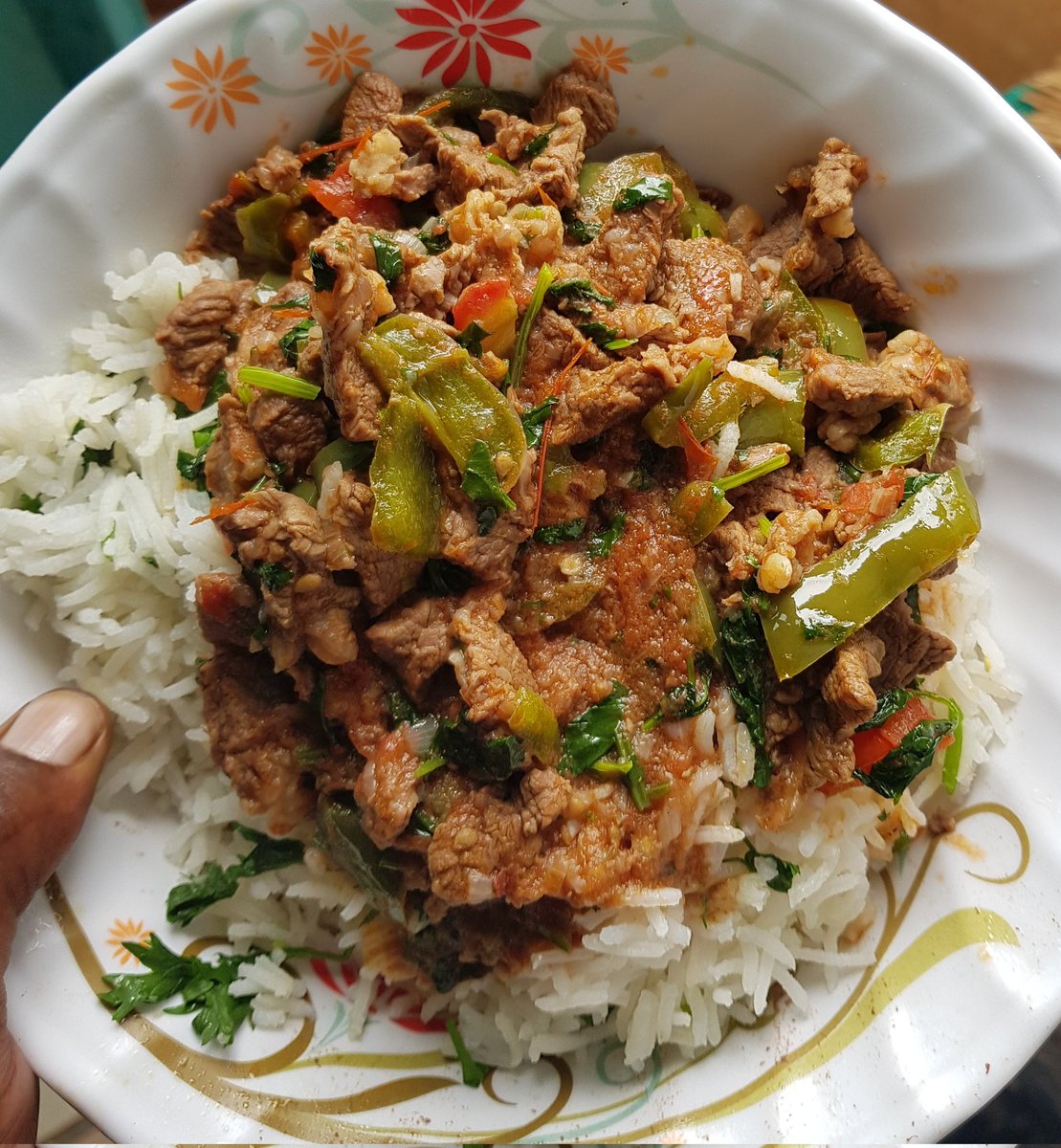 Jay_daktari's tweet image. In my previous life i was  @ombachi13 
So i gat to be him on my post call days.Only! 
Happy Sunday #DrChef