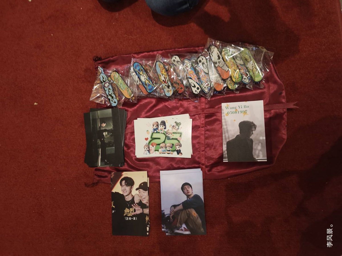 Jeyyevil's tweet photo. มารับกันได้นะคะ มีมาแจกนิดหน่อยค่าาา🥰💚 #OneandOnlyPavalaiEdition https://t.co/ZTS8han00r