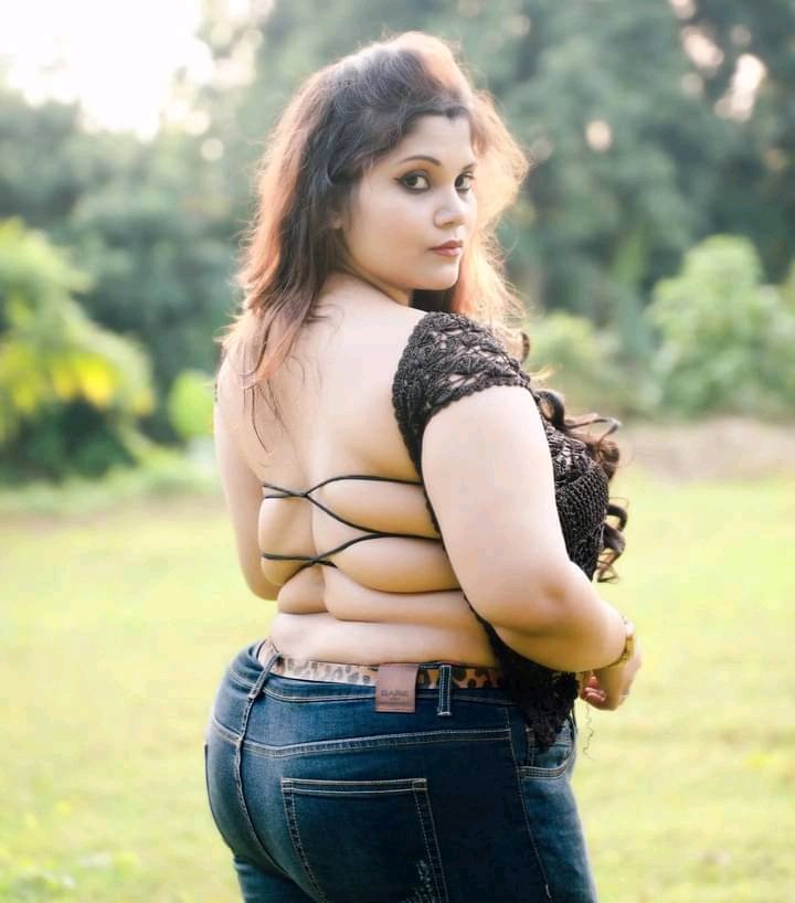 প্লিজ ফলো দাও