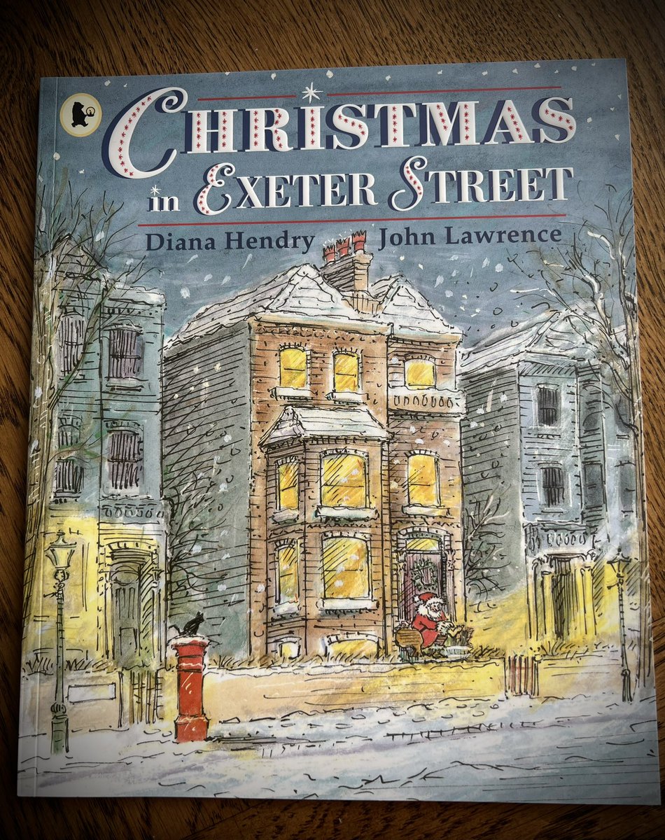 _lufraser's tweet photo. Seeing as the 1st bit of Christmas landed on my desk yesterday (& because maybe I have something festive of my own lurking in the background… 😮) I bought this 👇🏻
An absolute gem from 1989…& the aunts going to bed in the dresser are wonderful!
#dianahendry #johnlawrence https://t.co/flNV1hT76y