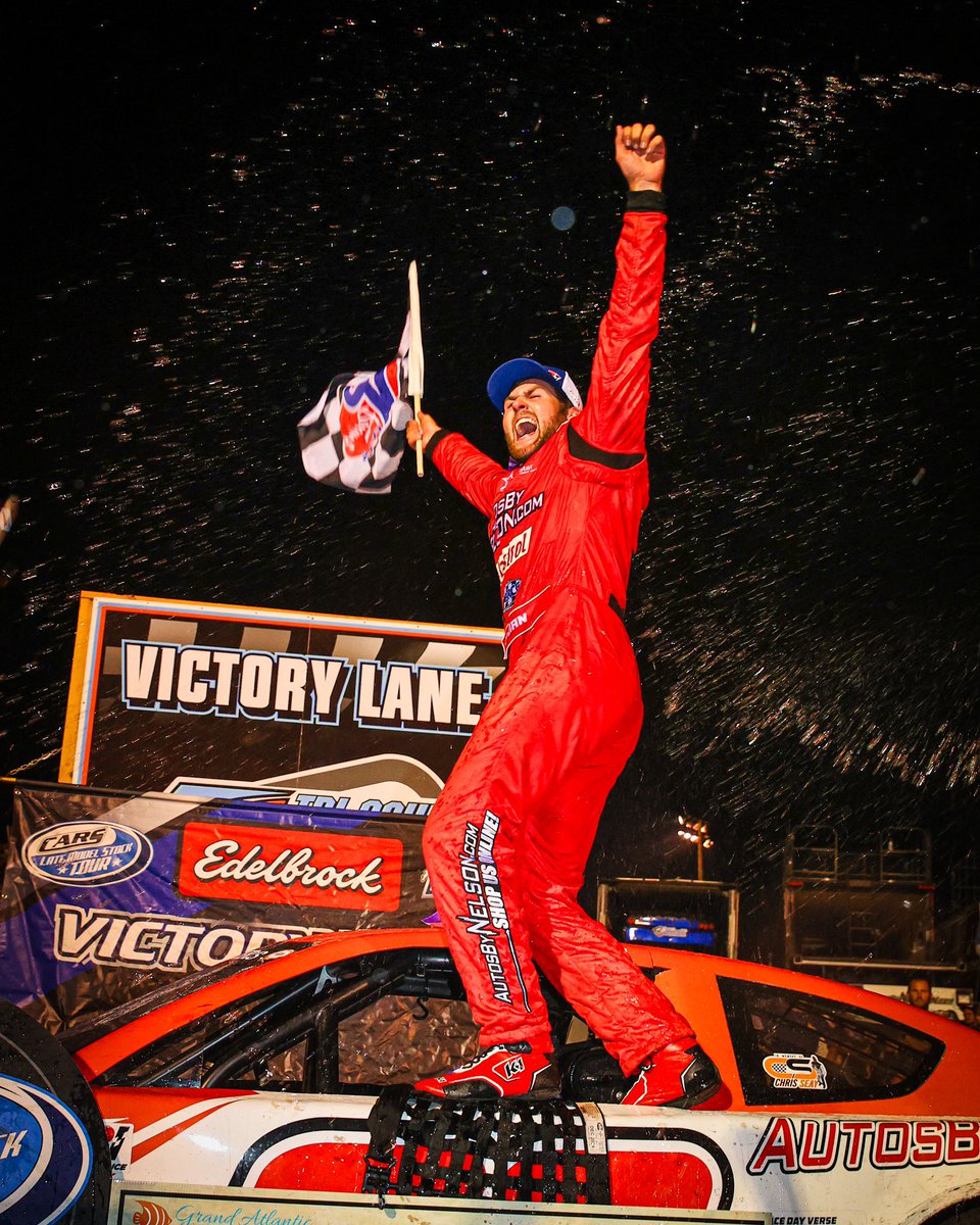 LandonHuffman's tweet photo. What an incredible moment. 

Thank you Barry Nelson &amp; Nelson Motorsports for believing in a hometown short track kid.  

 Let’s party 🤑🤑🤑 https://t.co/cJ9e3ZLWZP
