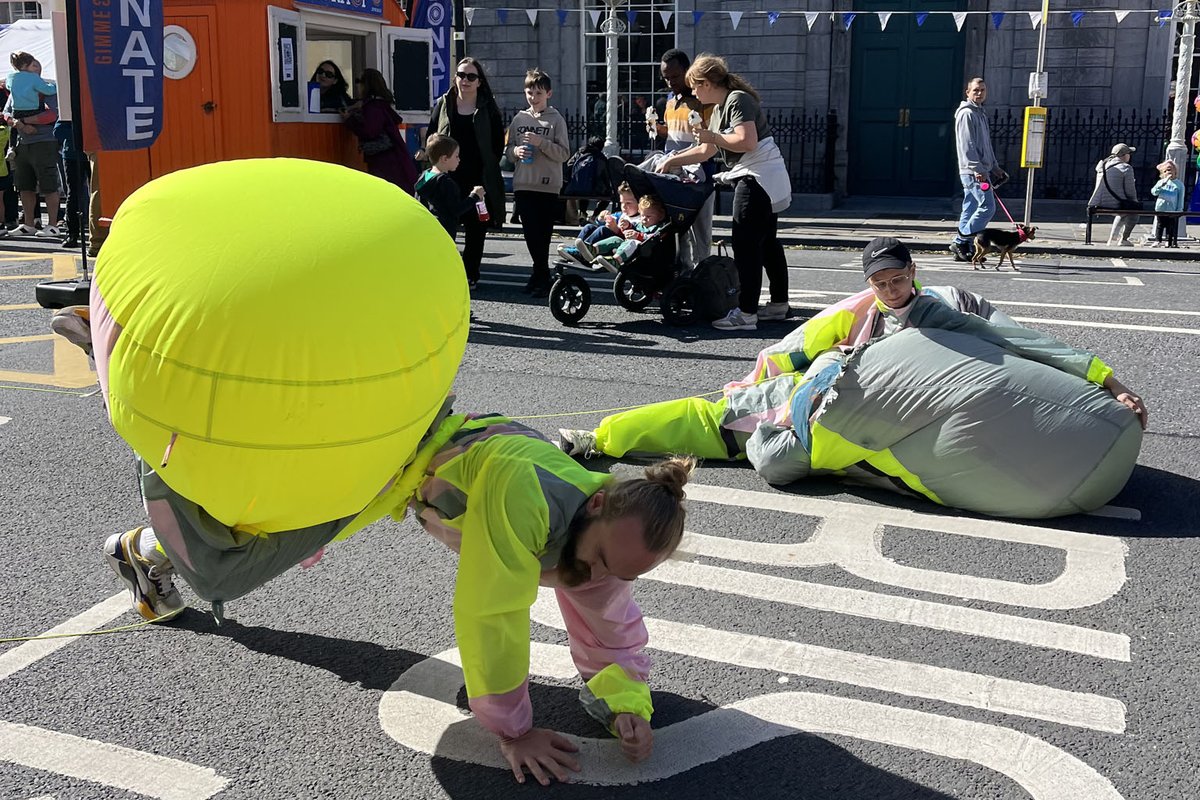 Do you want to help shape outdoor arts in Wales?
Take our survey:
docs.google.com/forms/d/e/1FAI…

A hoffech chi helpu i lywio celfyddydau awyr agored yng Nghymru?
docs.google.com/forms/d/e/1FAI…

📸 FETCH by gan George Hampton Wale
