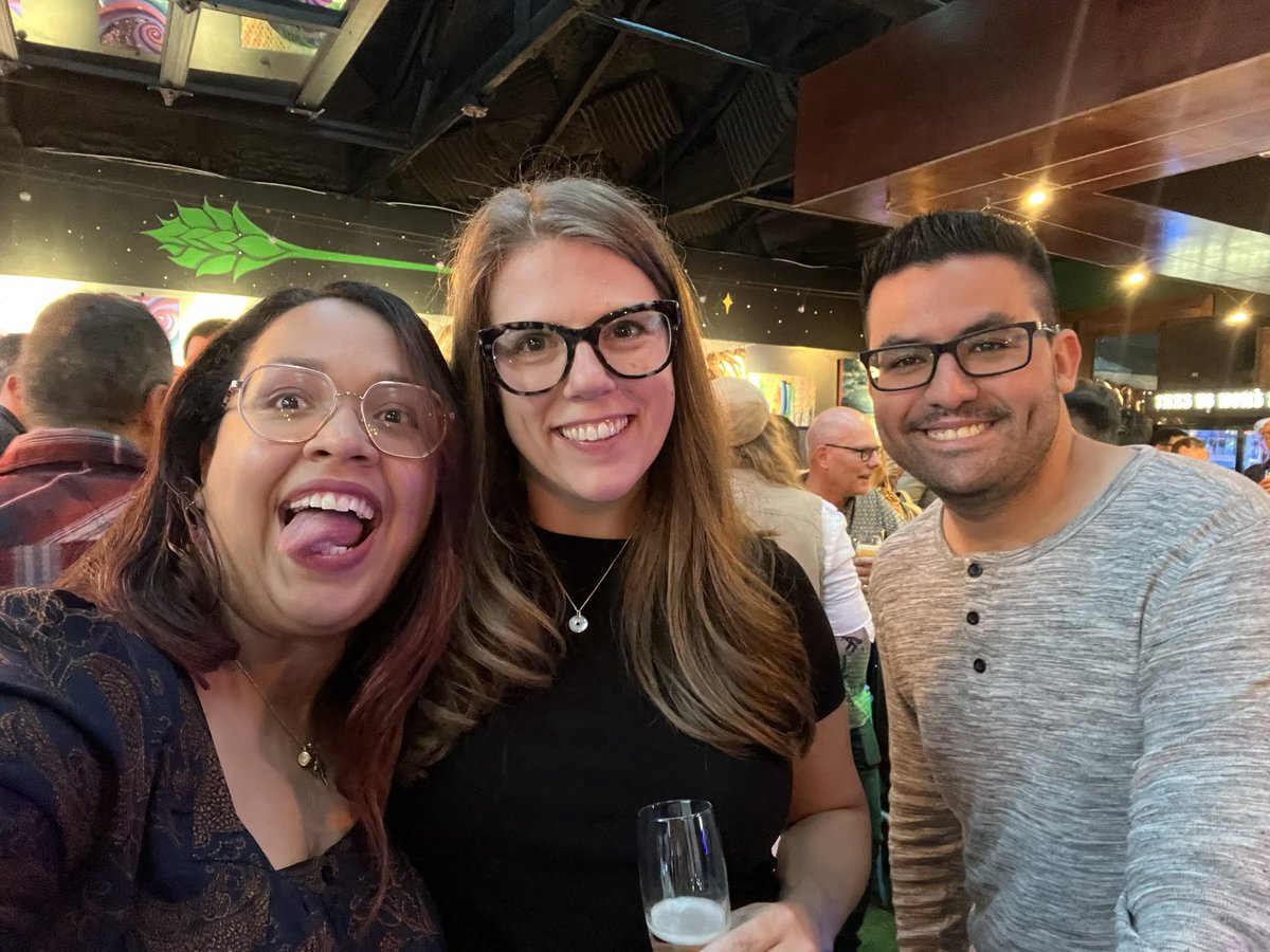 dfreire2's tweet photo. I had such a great time at #ACSFall2023 in SFO. Gave a talk for the first time, presented a poster in compchem, got to celebrate the birthday of @EmilyPentzer  . Met so many great chemists including @kek_kelsie . And spent a good time with @elyandreyna and @DT9Dan https://t.co/I6iWHWFBfq