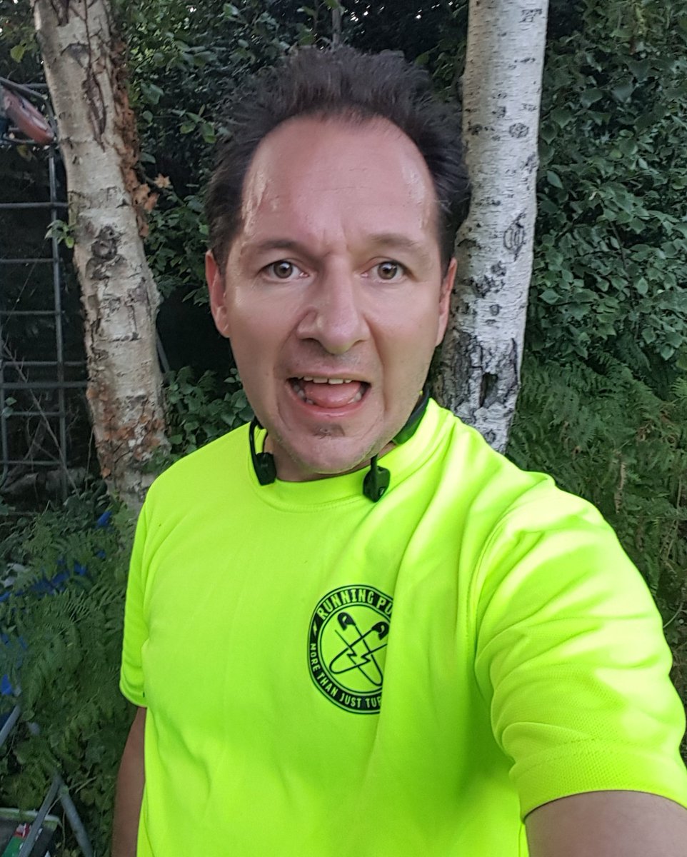 neuromantical's tweet photo. Dr MF's house of ouch: day #3. Sore calf held out and feels better. Brain likewise.  Rest of body just about kept up for 7k. Love to all the #brokenpunks, I'm finding it hard to get back into it after months not running.   💜 @runningpunks #livefastrunslow https://t.co/CmRM1KWW70