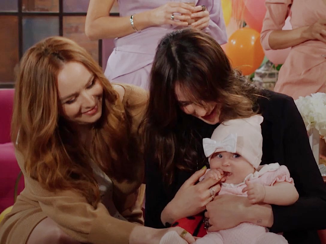 teriahthinker's tweet photo. they’re coming back to us next week 🥰

[#teriah #yr] https://t.co/0BP5phAKH0