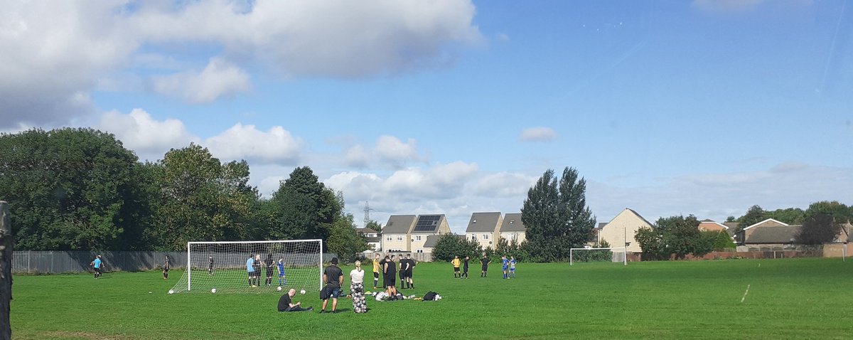 smilerhopper's tweet photo. #matchhopping #westyorkshire #cityofwakefield at Grasmere Road playing fields Peacock estate home of @Peacockfc1 for @WWFC23 (championship 2) v @travellers_fc (championship 1) both members of  @WDFASL sunday league #preseason #sundayleague friendly with JP game number 54 #revisit https://t.co/tvia2u9YqD