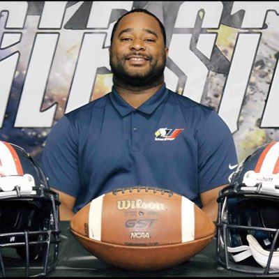 CoachMoo314's tweet photo. #NewProfilePic https://t.co/L6L2DzVy8V