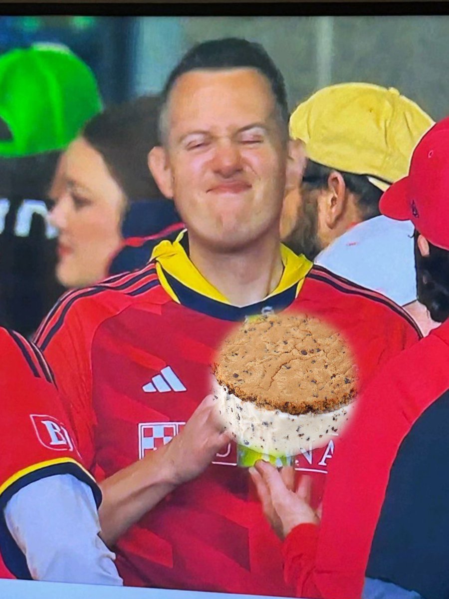 Friends of Dan tweet media