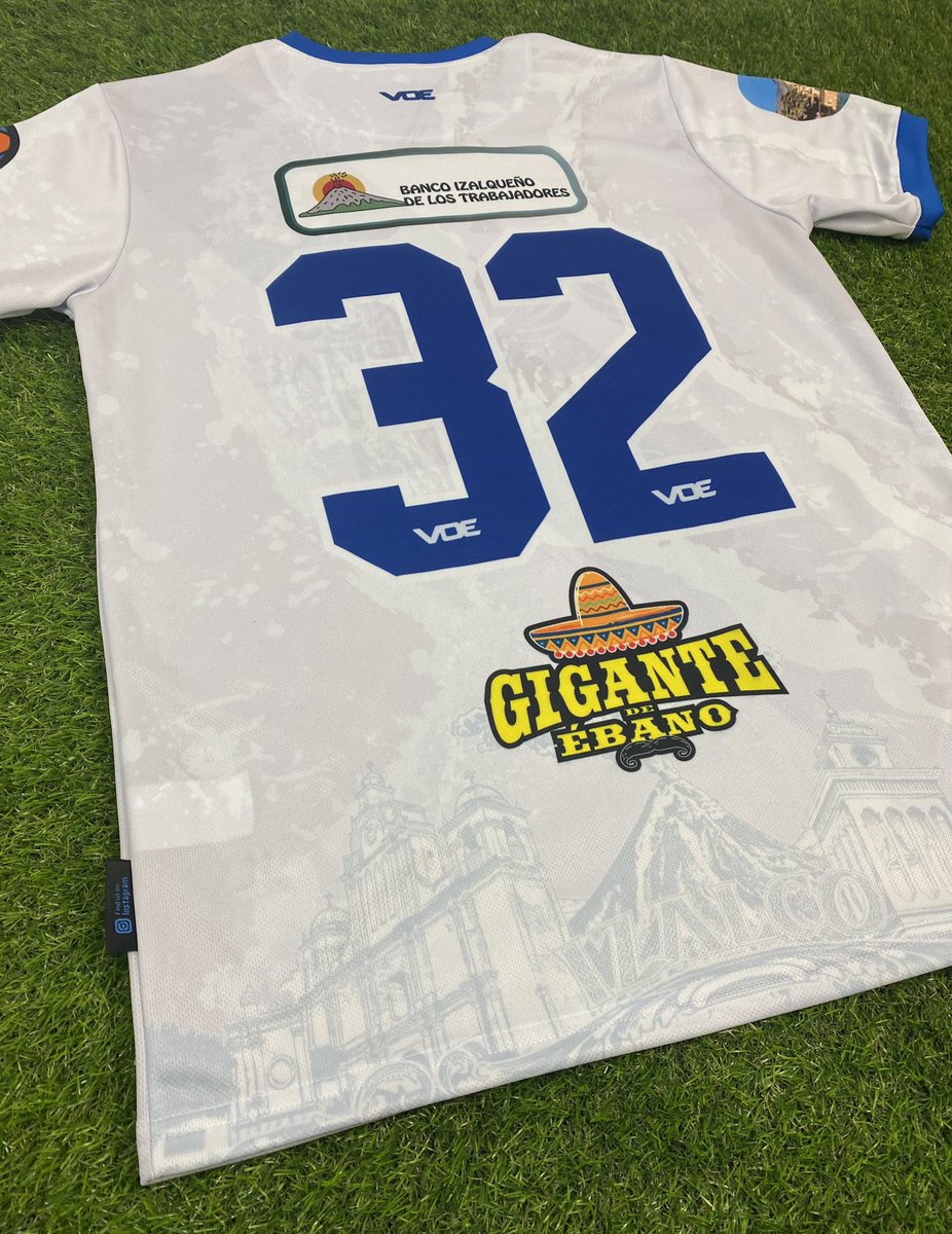 VOE_CS's tweet photo. Izalco - EFI Mario Calvo kit de Local.
.
#futbolsalvadoreño #izalco #mariocalvo #mariocalvofc #uniformespersonalizados #uniformesdefutbol https://t.co/ixZj2d3RfR