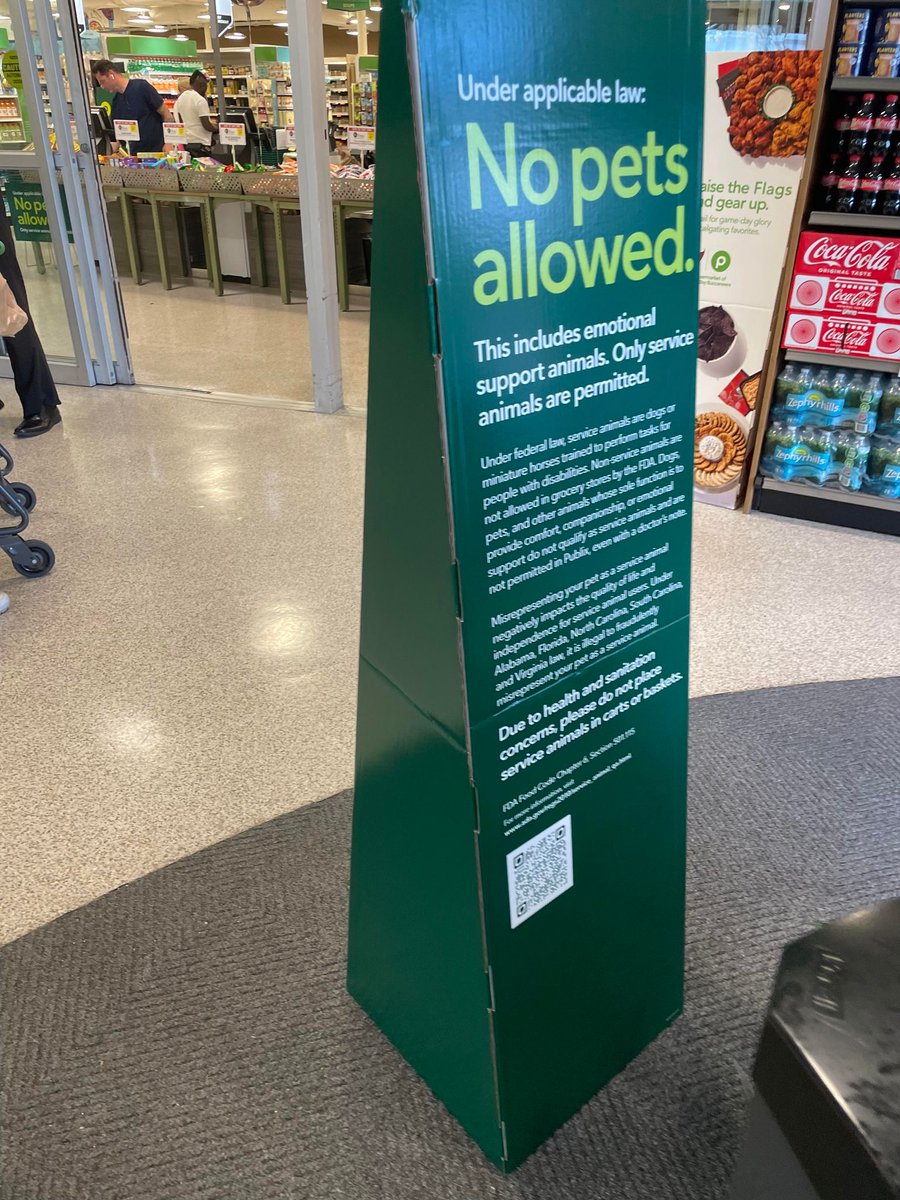 WFLA's tweet photo. No pets allowed: New Publix signs tell customers to keep pets out of stores https://t.co/X2Z96nGSmv https://t.co/8KzBbofUqx