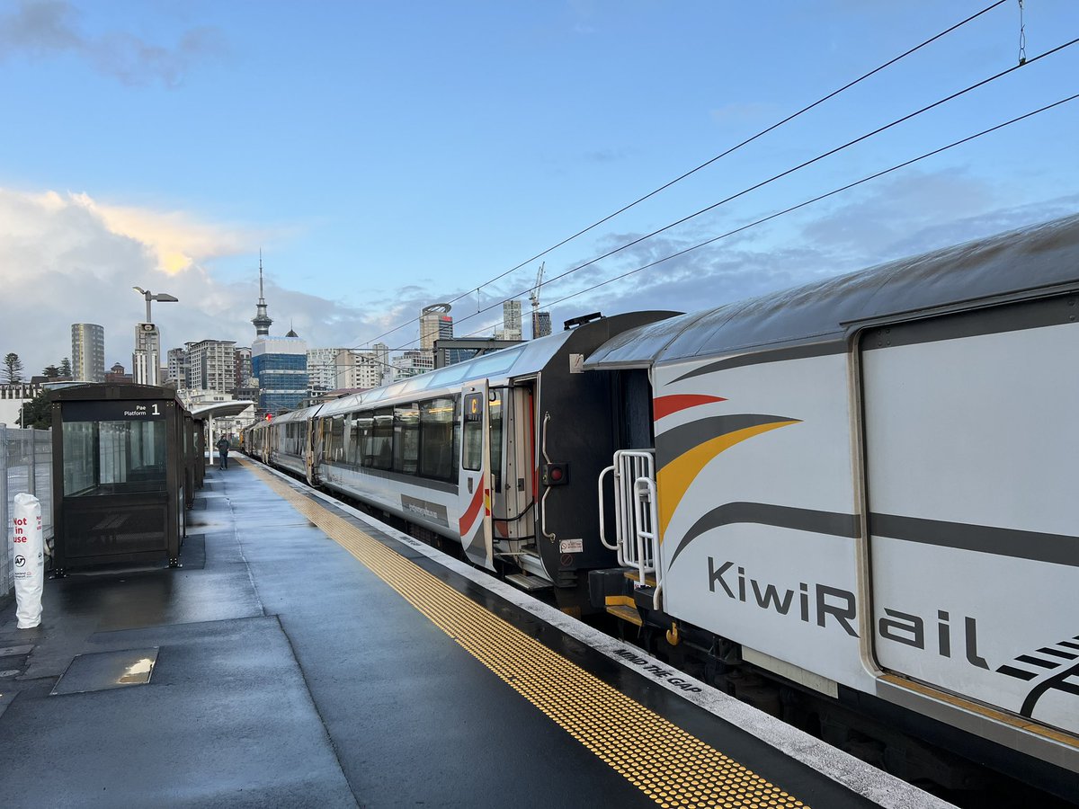 kazsfc2020's tweet image. おはようございます🇳🇿
今日は11時間かけてAuckland からWellingtonまで移動します(｀・ω・´)ｷﾘｯ
長い長い鉄旅のスタートです🚃
#NorthernExplorer
