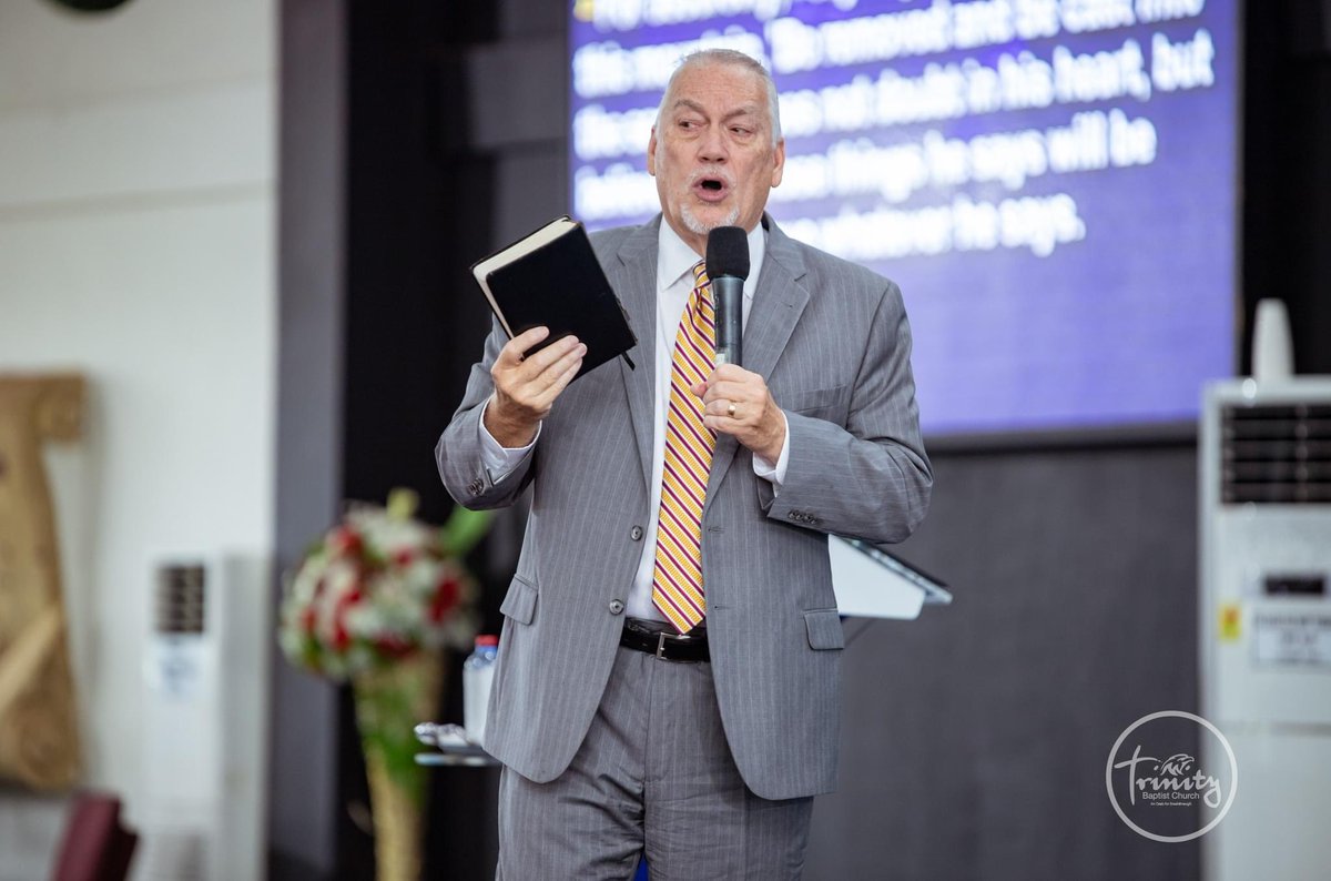 TBC_Ghana's tweet photo. It has been a wonderful weekend at the Oasis House Ghana. Our General Overseer @pas_kingsley hosted Rev. Dr Bobby Hill who shared some timeless thoughts during the Leadership Summit.
Who is getting ready for Integrity Conference?🫣😅
#integrityconference #IC2023 #TBCSundays https://t.co/OBahu66upg