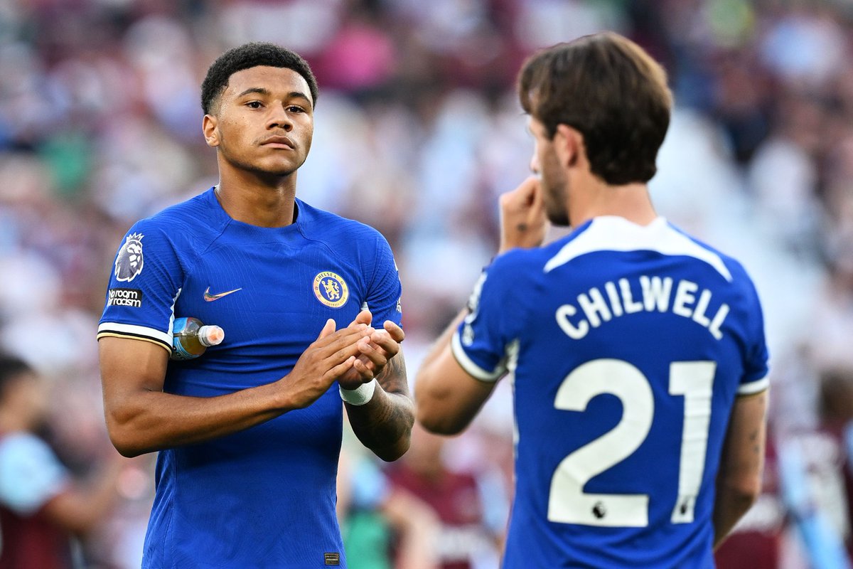 Over the moon to make my premier league debut!🥳 Many more to come🤞🏽 Thanks to all my family, friends, coaches and teammates along the journey which lead to this moment.❤️ something I’ll never forget. @ChelseaFC