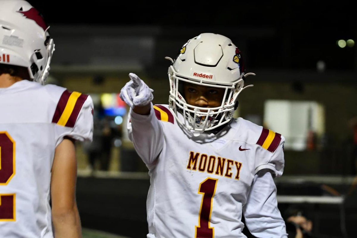 We battled past a well-coached, tough team this week. Next up … VASJ at Stambaugh! 
#MooneyFamily
#Youngstown
#Southside
