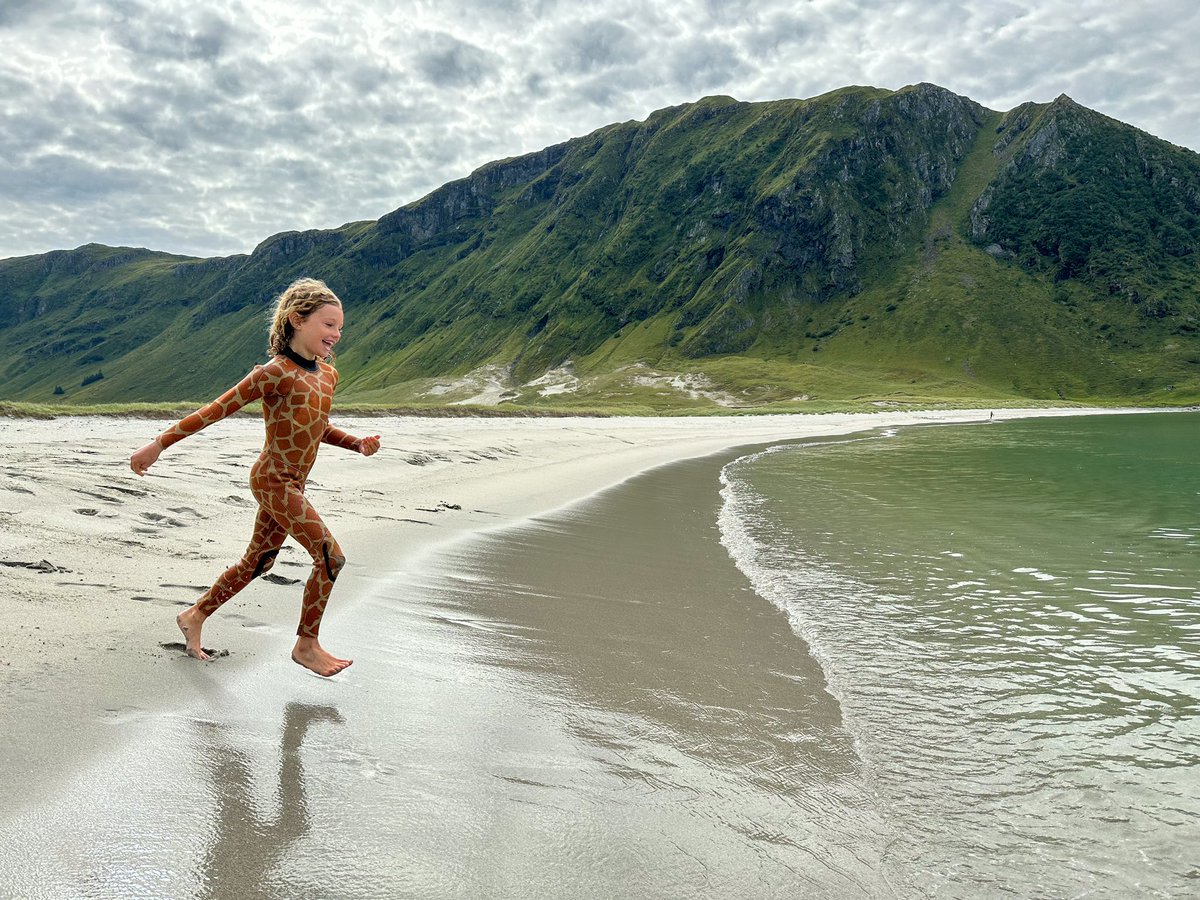 MotherOfGrom's tweet photo. Hoddevik, you are what dreams are made of @visitnorway #visitnorway #hoddevik https://t.co/OpQtAL3ylw