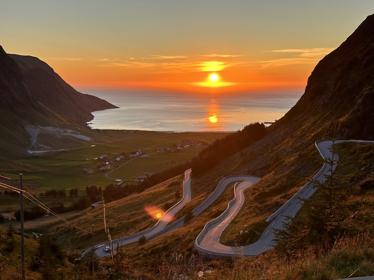 MotherOfGrom's tweet photo. Hoddevik, you are what dreams are made of @visitnorway #visitnorway #hoddevik https://t.co/OpQtAL3ylw