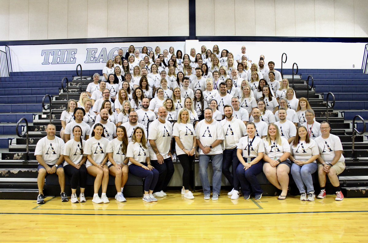 Frontier Middle School Staff is ready to start the 2023-2024 school year!  See you all tomorrow! #WeAreWentzville #FMSEagles