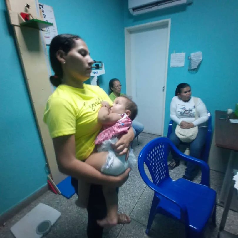 RocioA_1985's tweet photo. Más de 200 niños de la comunidad "Caiguire" recibieron atención médica integral en Cumaná, gracias a una jornada liderada por el Gobierno Bolivariano y Fundasalud Sucre en articulación con el Ambulatório "Dr. Salvador Allende". @NicolasMaduro @MagaGutierrezV 
@GPintoVzla https://t.co/fihF9GVYn5