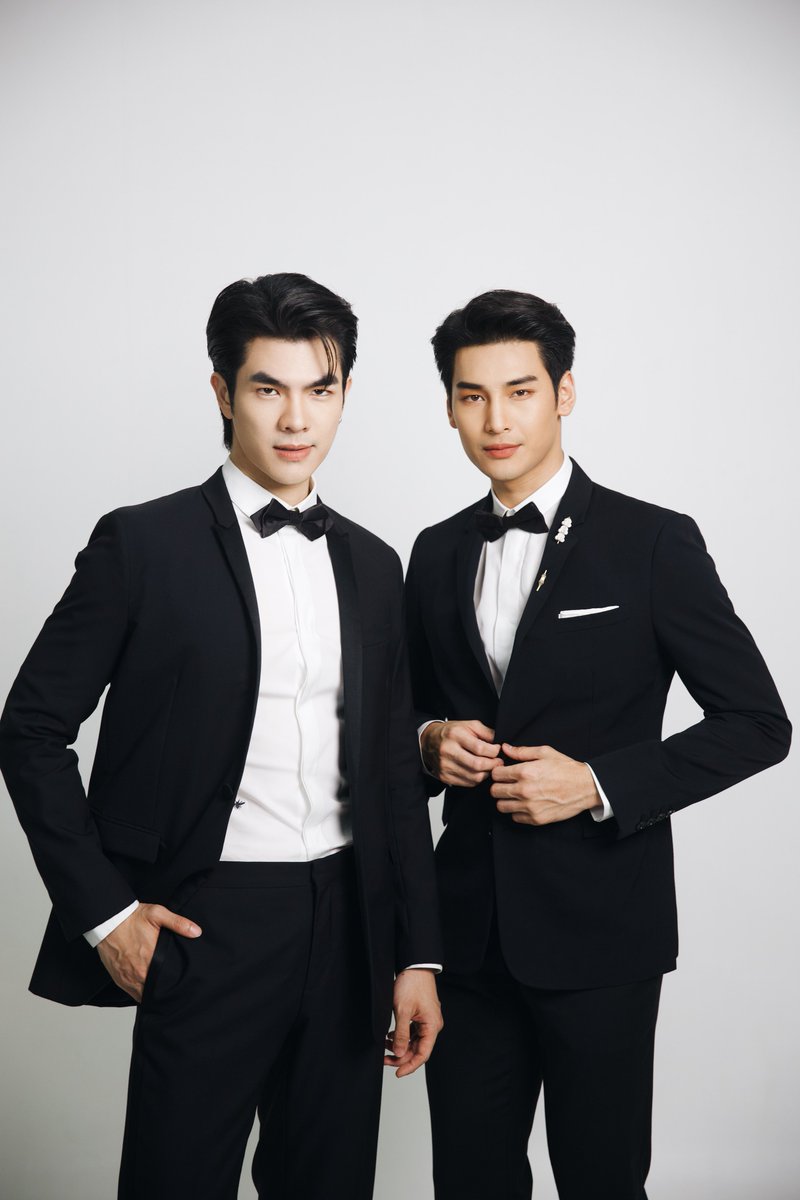 beoncloud_th's tweet photo. สองหนุ่มของเรา หล่อ เท่ ดูดีกันสุด ๆ ✨

@milephakphum @Nnattawin1 

#สุพรรณหงส์ครั้งที่31xMileApo
#สุพรรณหงส์ครั้งที่31 #สุพรรณหงส์ครั้งที่31SeasonChange
#รางวัลสุพรรณหงส์
#สมาพันธ์สมาคมภาพยนตร์แห่งชาติ
#Suphannahong31SeasonChange https://t.co/boUA2KyInY