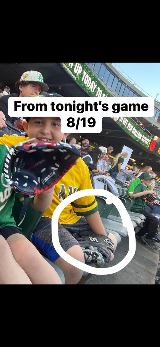 A’s fans, be on the lookout for this missing glove! #OAKtogether