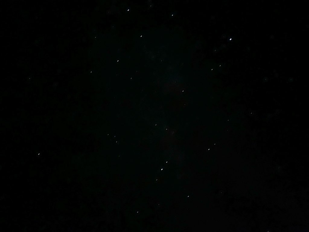 kateisginger's tweet photo. Turn up your brightness to see the milky way #Stellafane https://t.co/2IFmVuWZTC