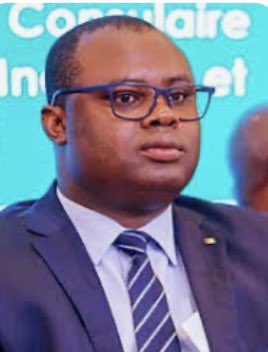 OPPRIME_REVOLTE's tweet image. Lorsque j'écoute le premier ministre de la #Guinée, je me rends compte du défi qui attend ce peuple, celui de lutter pour un retour rapide à l'ordre constitutionnel. 

Ces gens, n'ont pas la capacité intellectuelle ou la #légitimité de mener à bien, le destin de tout un peuple.