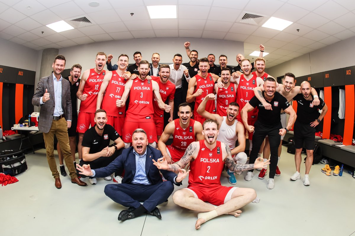 ⚪️🔴 POLSKA❗️

fot. Wojciech Figurski/400mm.pl

<a href="/TeamORLEN/">ORLEN Team</a> <a href="/GrupaORLEN/">ORLEN</a> <a href="/BankPekaoSA/">Bank Pekao S.A.</a> <a href="/kgs_pl/">Krajowa Grupa Spożywcza S.A.</a> <a href="/PolskaSuzuki/">Suzuki Polska</a> <a href="/AerowatchPolska/">Aerowatch Polska</a> #KoszKadra