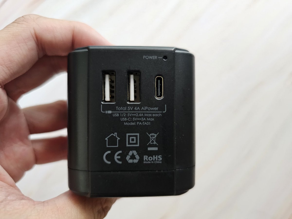 AsaneeReview's tweet image. Aukey PA-TA01 Universal Travel Adapter ตัวเดียวจบ ชาร์จได้ทั่วโลก
shope.ee/8pInuFIytU
#asaneereview
#aukey
#universaladapter
#adapter