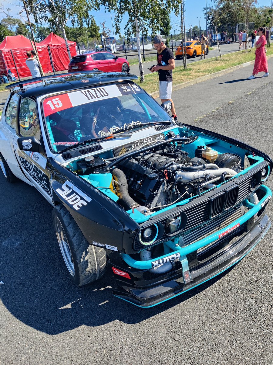 G_Jrom's tweet photo. Journée au #BigCarShow 
#porncar #watata https://t.co/TptsP4YYPs