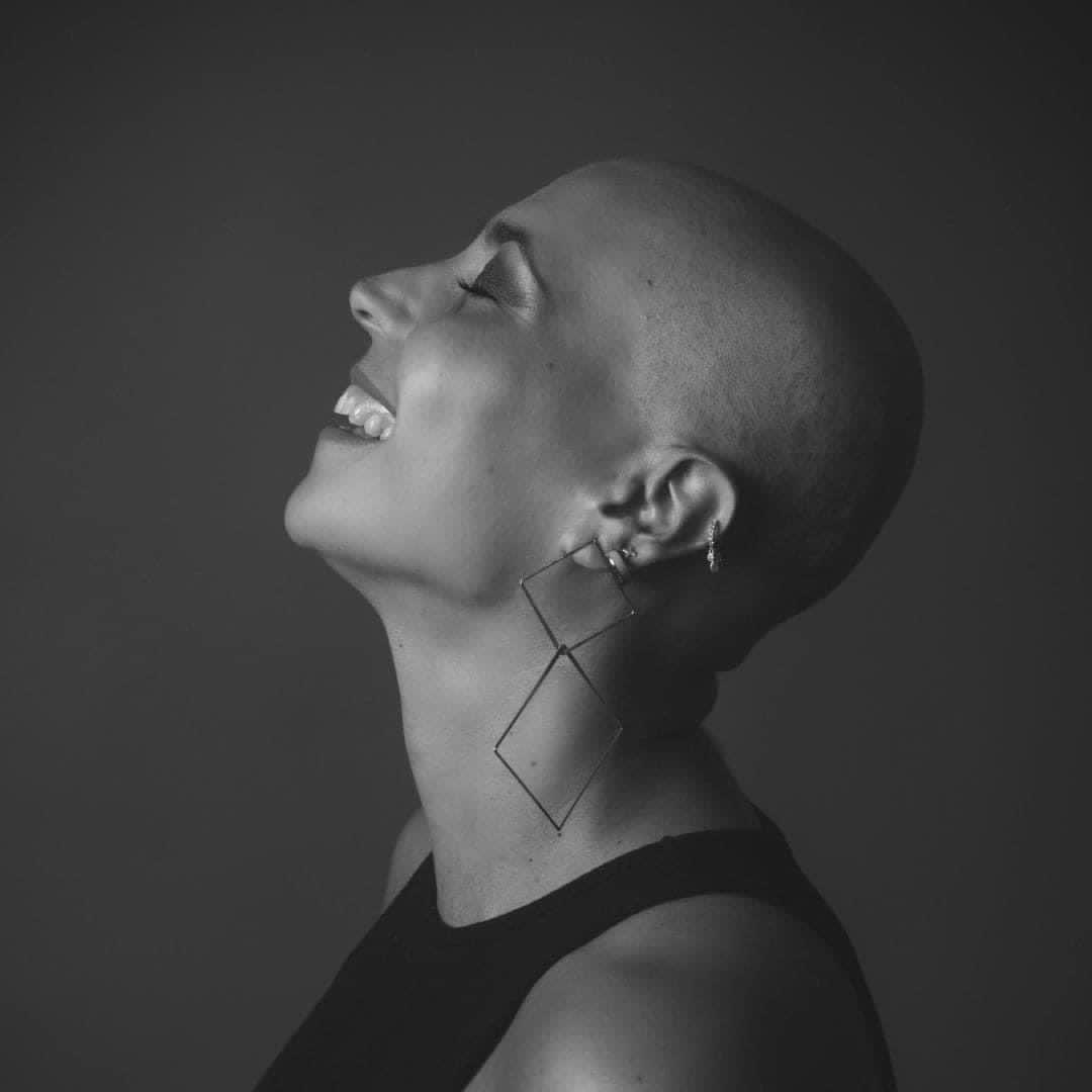 Nos llega el zarpazo de la muerte Davinia Torres, concejala socialista de Arucas y compañera del <a href="/psoearucas/">PSOE Arucas / ❤</a>. Mujer que ha sido un ejemplo en todo momento, de trabajo, de compromiso, de lucha y de vida. Un fuerte abrazo a familia, amigos y compañeros.

Que la tierra te sea leve.