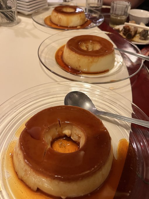 æçµæ¥ã®æã¡äžããã¯ãã¯é¶ã®å°éåºã
ãã¶ãŒãã®åµããªã³ã¯çµ¶å!
åºã®è³ãæã«è²Œã£ãŠãã£ããã¯ããªã®ã°ã©ãã¢åçãæ°ã«ãªããã
ã§ãé¶ããããããšããããããã£ãã§ãããã