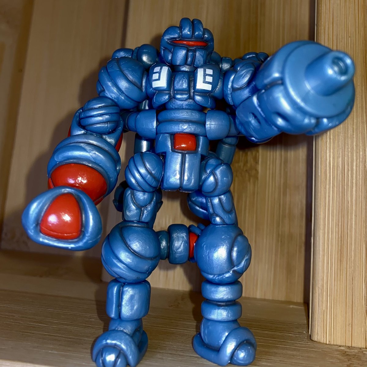 CardbackHero's tweet photo. An Argen Rig Killer! #OnellDesign #Glyos https://t.co/KXXgBoN0iS